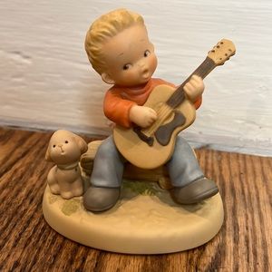 Vintage 1995 Members Only Memories of Yesterday Figurine